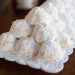 Κουραμπιέδες