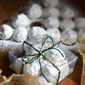 Κουραμπιέδες